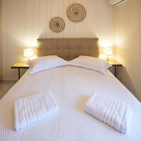 Sunny Apartment Lefkada - Lefkada Bnb Kalligoni ภายนอก รูปภาพ